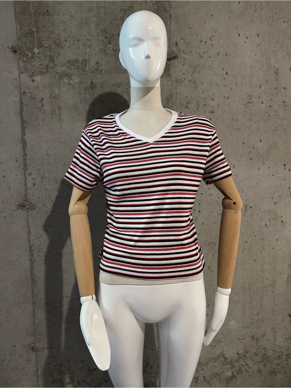 725 originals v Y2K striped Short-Sleeve V-Neck Top vintage